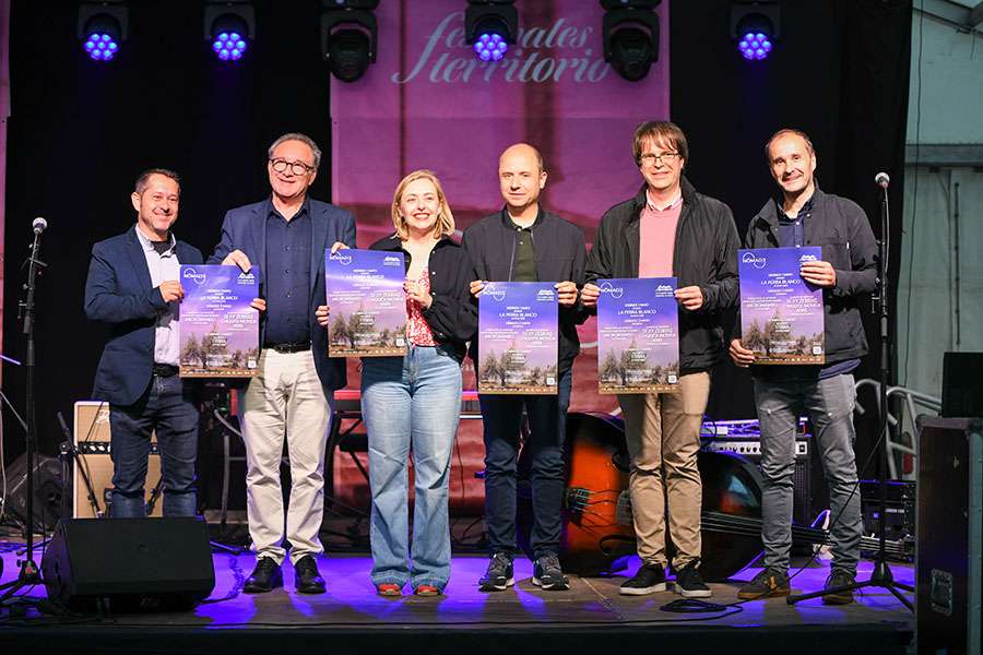 Nómade inaugura en Moixent su quinta edición y abre la programación musical con La Perra Blanco