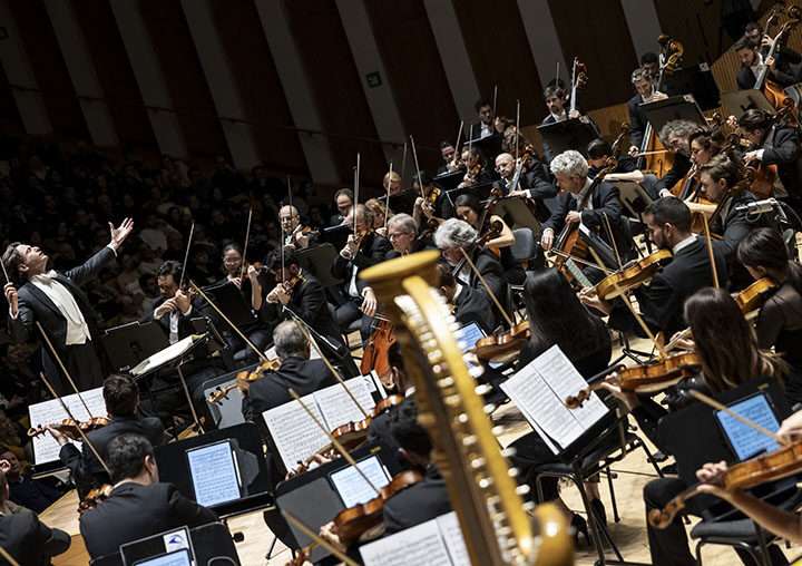 La Orquestra de la Comunitat Valenciana visita el Festival de Granada con la mezzosoprano Marianne Crebassa y Gustavo Gimeno como director musical