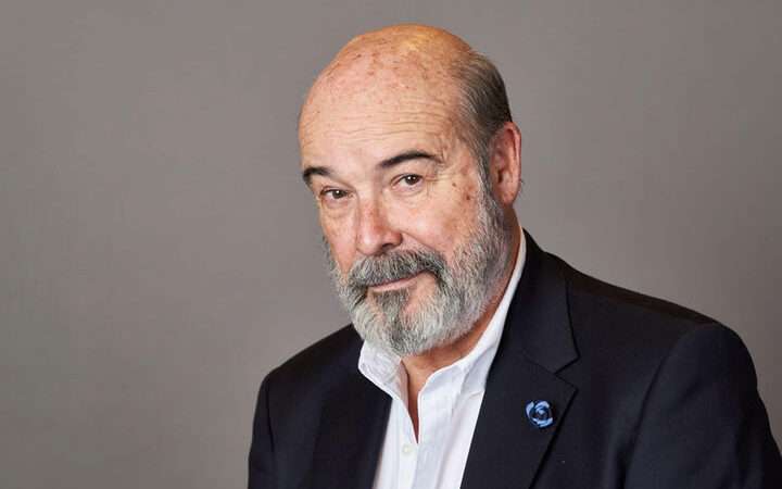 Antonio Resines, Premio de Honor de Anillos de Oro