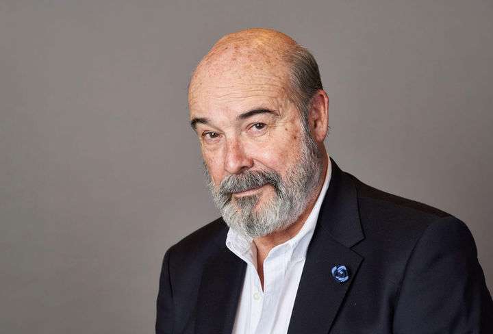 Antonio Resines, Premio de Honor de Anillos de Oro