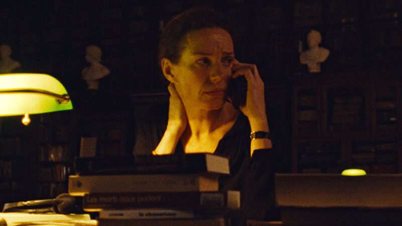 Cinema Jove propone un universo de ciencia ficción para amantes de las bibliotecas y los libros en ‘Chronovisor’