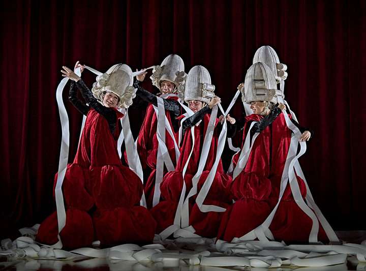 El Teatre Arniches despide su temporada con ‘Va de Bach’ de Aracaladanza, un espectáculo de danza para toda la familia