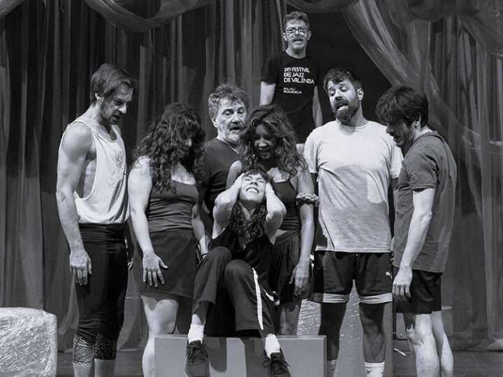 Sagunt a Escena inaugura su 43ª edición con el estreno de ‘El Narciso en su opinión’