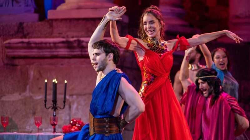 Sagunt a Escena acoge la representación del mito griego ‘Fedra’, protagonizada por Lydia Bosch y Julio Peña