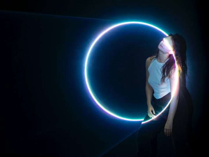 Poliana Lima y Radiante Light Art Studio abren la Temporada XXXII de Carme Teatre con el estreno absoluto de Lima Radiante