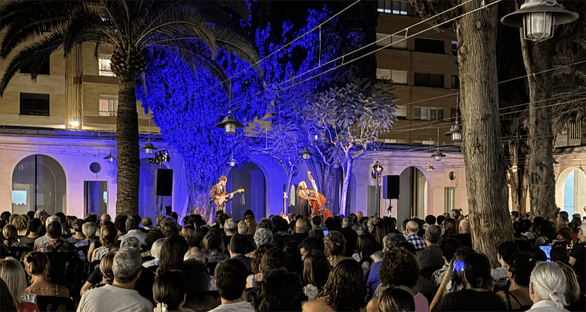 El Museu de Belles Arts de Castelló reúne a más de 1.700 espectadores en una nueva edición de ‘Nits al Claustre’