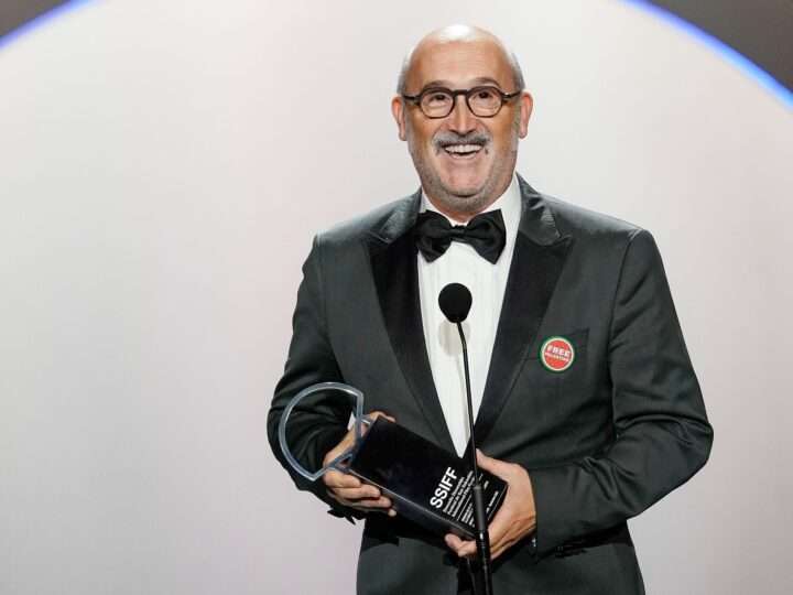 Javier Cámara gana la Concha de Plata a Mejor Actor de reparto por 5 Minutos Más