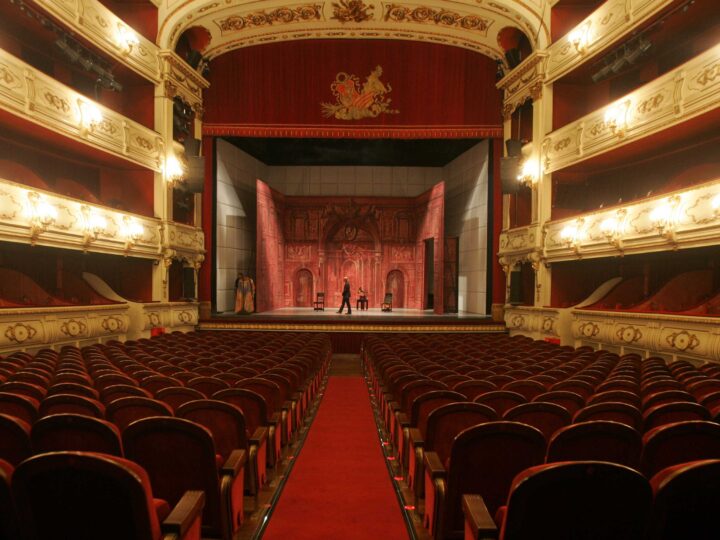 Cultura reorganiza la programación del Teatro Principal de València en la sala Martín y Soler del Palau de les Arts Reina Sofía