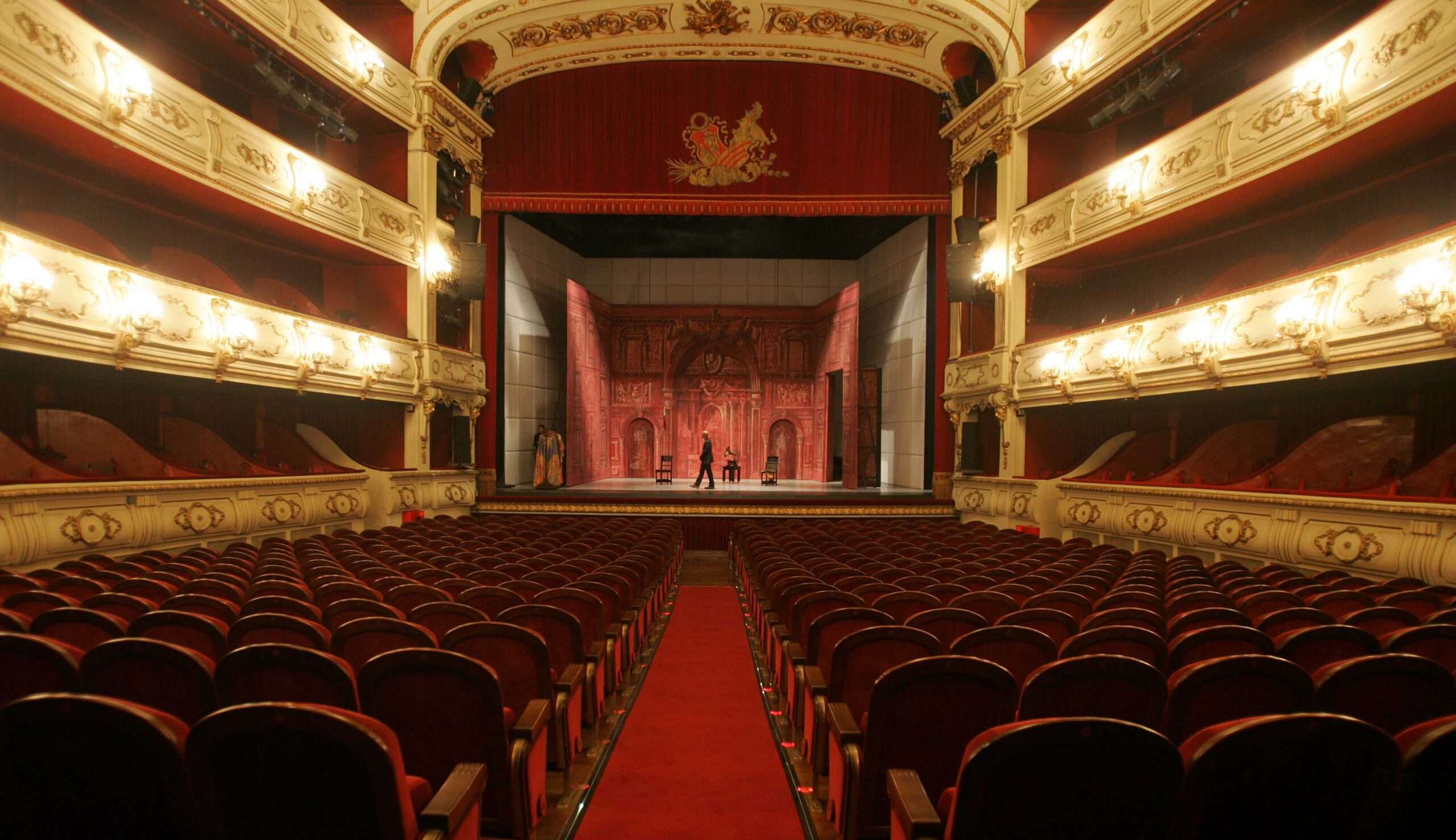 Cultura reorganiza la programación del Teatro Principal de València en la sala Martín y Soler del Palau de les Arts Reina Sofía