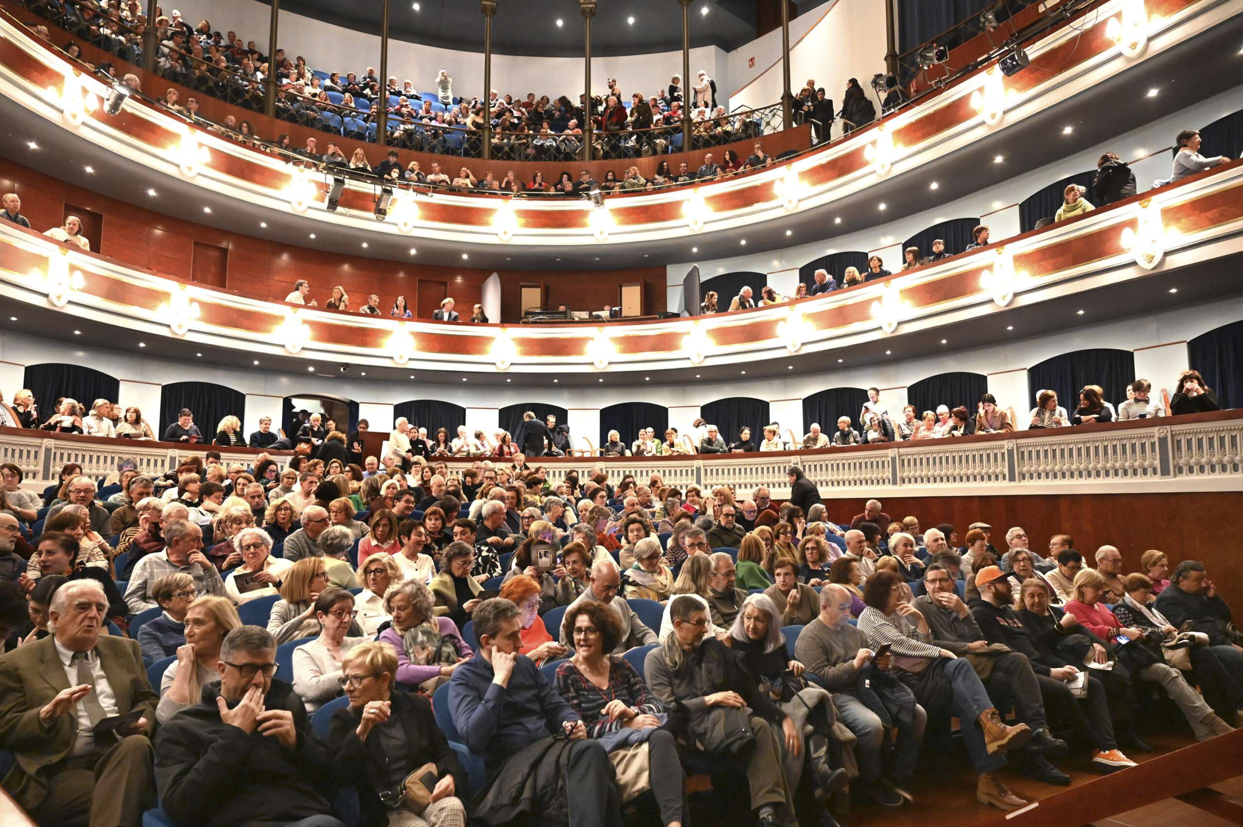 El Institut Valencià de Cultura inicia la campaña de renovación y venta de abonos para el Auditori y el Teatro Principal de Castellón