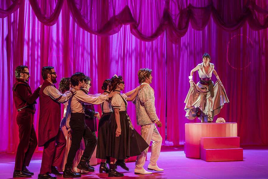 El IVC abre la temporada del Teatro Principal de València con ‘El Narciso en su opinión’, ‘El entusiasmo’ y ‘Cadira verda’